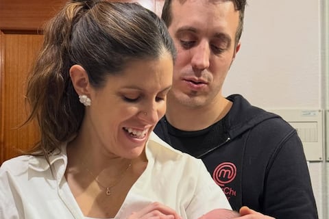 Caro Sánchez, de MasterChef Ecuador, presenta a su hija: “Alaia es una bebé preciosa que nos tiene loquitos a todos”