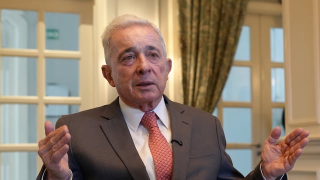 ‘A toda la región le convienen las relaciones con Estados Unidos’, dice expresidente colombiano Álvaro Uribe