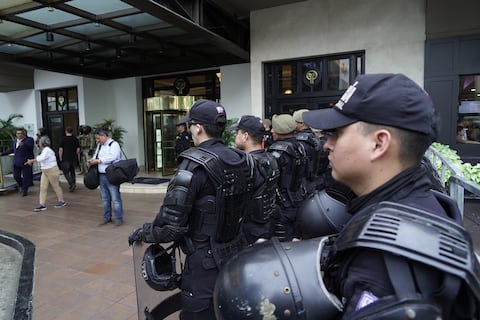 Vigilancia aérea y rastreos antiexplosivos: 1.400 policías y militares desplegados por partido entre Barcelona e Inter Miami