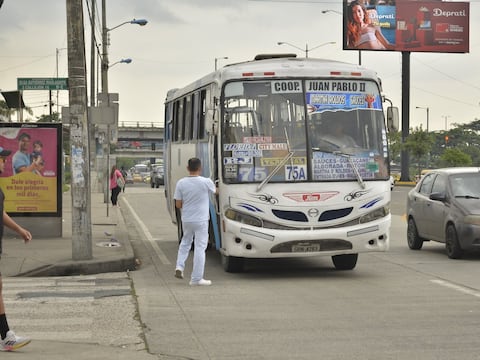 ‘Sería una metida de mano al bolsillo’: usuarios de Guayaquil divididos por propuesta de tarifa de $ 0,45 para buses urbanos