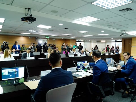 Alza del salario básico: A falta de dos reuniones entre trabajadores y empleadores, ministro Burbano cree que hay condiciones para un consenso