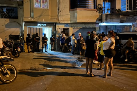 Policía devela las motivaciones de masacre en altamar en El Oro: sigue la búsqueda de más cuerpos