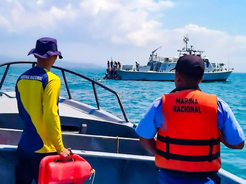 De Manta a El Salvador: el mapa de 900 millas náuticas que recorrieron los 16 pescadores a la deriva