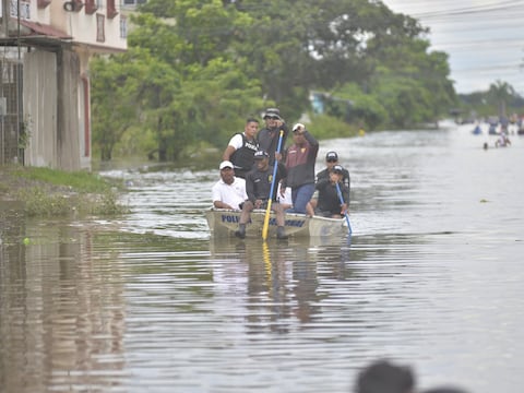 Gobierno de Ecuador declara como prioridad la ejecución de acciones de prevención y respuesta por la época lluviosa