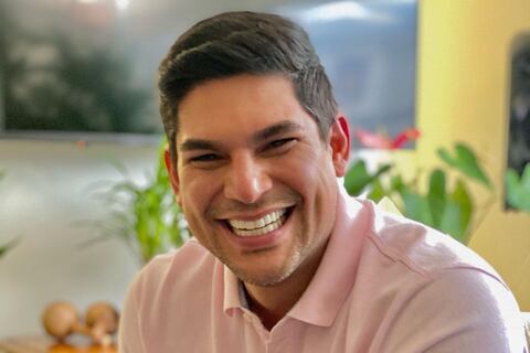 Emilio Pinargote cuenta cómo es ser padre de seis a los 36 años: ‘Gracias a mi esposa logré saber lo que era un hogar’