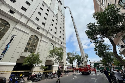 Desde rescate de animales hasta corte de anillos: los casos inesperados que resuelven los bomberos en Guayaquil