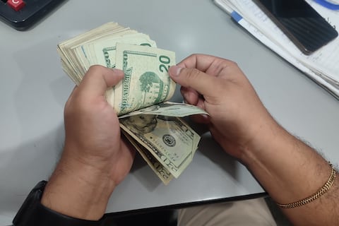 Salario básico del 2026 subirá $ 12, tras acuerdo entre Gobierno, trabajadores y empleadores, pasará $ 470 a $ 482