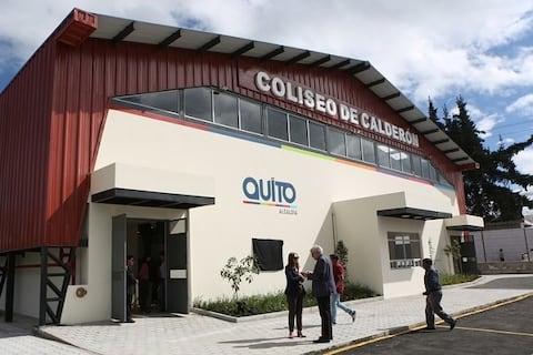 Municipio de Quito y autoridades de Gobierno confrontan por evento de partido oficialista ADN en Calderón