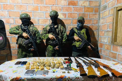 Militares allanaron inmueble y decomisaron armas en el cantón Junín