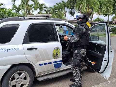 Ataque armado deja un fallecido y un menor herido en un parque de Esmeraldas