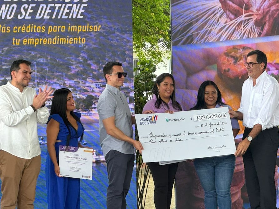 Daniel Noboa anuncia en Manabí $100 millones en créditos para emprendedores: ‘no regalamos cosas, damos herramientas para salir adelante’