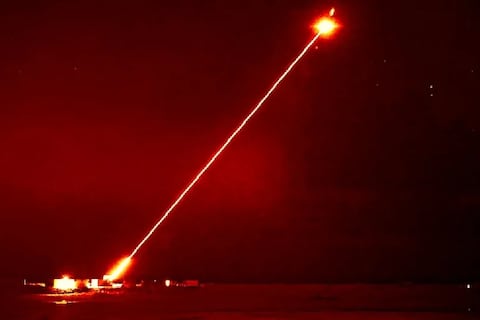 Cabe en el maletero de un automóvil y se puede disparar desde una camioneta: nueva arma láser de Ucrania para derribar drones rusos