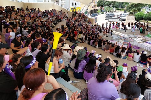 Guayaquil se une al 8 de marzo con masiva movilización contra la violencia de género