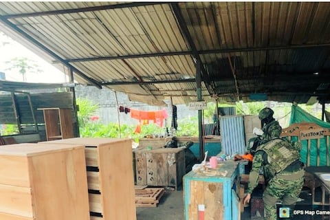 Operativo en cárcel de Morona Santiago deja decomiso de celulares y objetos cortantes dentro de celdas