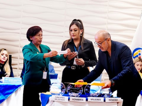 Diez comisionados que elegirán al próximo fiscal general se posesionarían este jueves y tendrán cuatro meses para concluir la tarea