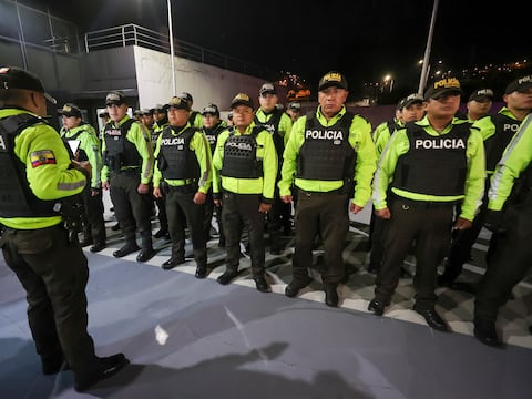 Toque de queda deja 124 aprehendidos en Ecuador, según la Policía