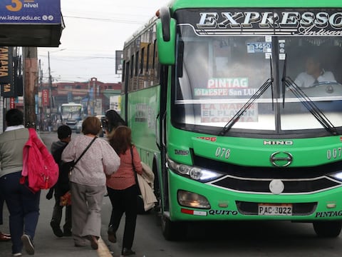 Gobierno extiende compensaciones a transportistas públicos, intra e interprovinciales durante mayo