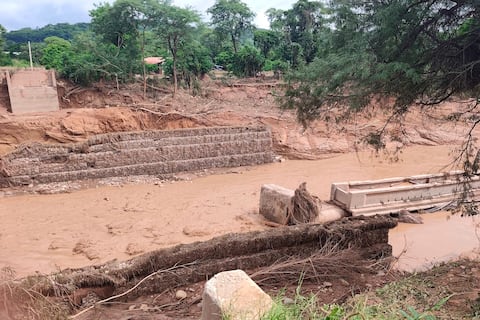 Desbordamiento de río en Bolivia deja siete fallecidos y 20 desaparecidos
