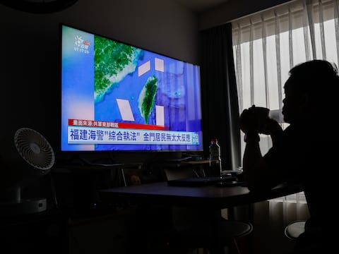 China despliega misiles, aviones y buques en nuevos ejercicios militares alrededor de Taiwán