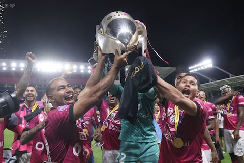 Pichincha domina la Liga Pro mientras Barcelona SC y Emelec pierden protagonismo: ‘El modelo económico del fútbol guayaquileño está agotado’