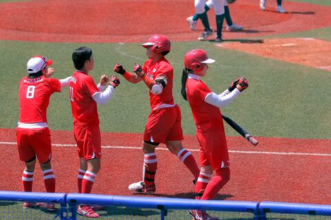 Con un partido de sóftbol entre Japón y Australia se inició el programa de los Juegos Olímpicos de Tokio 2020