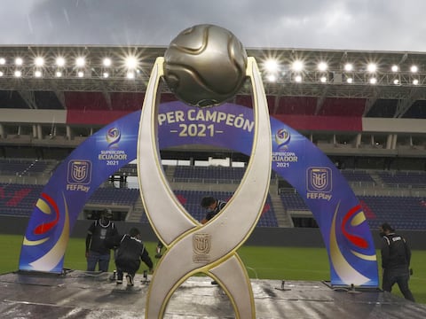 Supercopa Ecuador 2026 entre Independiente del Valle y Universidad Católica se jugará en mayo