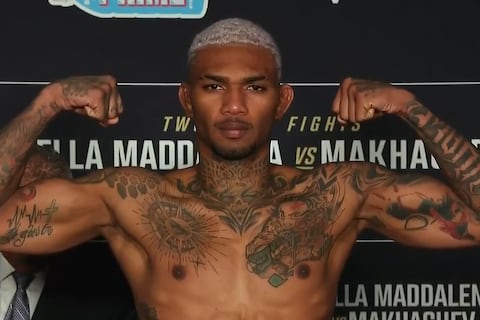 Michael Morales cumplió con el pesaje para enfrentar a Sean Brady en el UFC 322