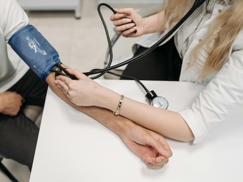 Los 5 indicadores clave de tu salud que predicen el riesgo de enfermedades cardíacas en el futuro