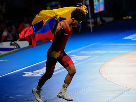 ¡Oro para Ecuador! Ronald Morales se corona campeón de lucha grecorromana en los Juegos Suramericanos de la Juventud Panamá 2026