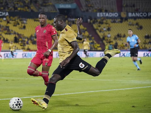 ‘Yo era 5, el profe Pablo Trobbiani me puso de extremo’, confiesa Jerly Wila, revelación de Barcelona SC