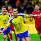 Suecia se clasificó al Mundial tras vencer 3-2 a Polonia y dejar a Lewandowski sin su tercer torneo