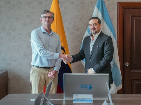 Carlos Encalada, viceprefecto del Guayas, mantuvo reunión con el ministro de Agricultura para fortalecer trabajo conjunto