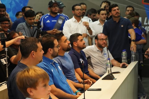 Emelec vuelve a aparecer con prohibición en FIFA y no podría inscribir refuerzos para el duelo ante Delfín