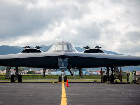 El Penetrador: Estados Unidos posee el único bombardero capaz de destruir las instalaciones nucleares profundamente enterradas en Irán