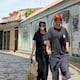 Shin Hyun-joon, de ‘Escalera al cielo’, recorre Las Peñas y el Mercado Artesanal durante su visita en Guayaquil