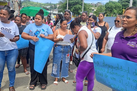 Movilizaciones de mujeres se replicaron en Esmeraldas y Napo este domingo, 8 de marzo