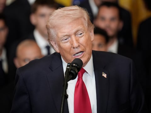 Trump asegura que el colapso del régimen en Cuba sería “la cereza del pastel”