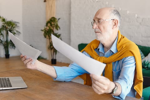 5 descuentos en servicios básicos y devolución del IVA que todo adulto mayor puede exigir