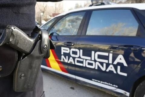 Joven de 23 años abusa de su propia madre al negarle dinero para ir a un prostíbulo: la mujer le tendió una trampa y lo denunció