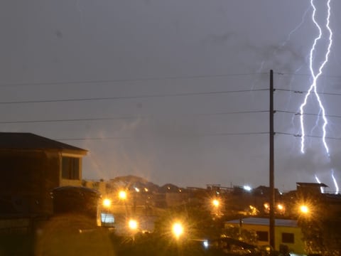 ¿Hasta cuándo pueden seguir las tormentas en Guayaquil?