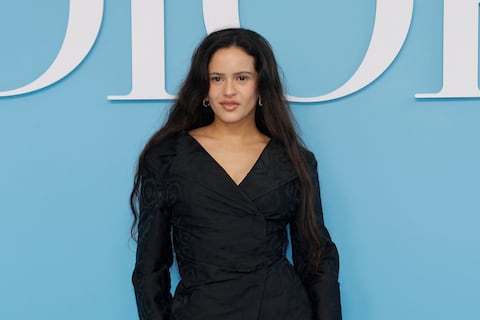 Rosalía confirma que su nuevo álbum ‘Lux’ se lanzará en noviembre