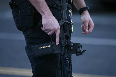 Señalan a un afgano como presunto autor del tiroteo contra la Guardia Nacional en Washington