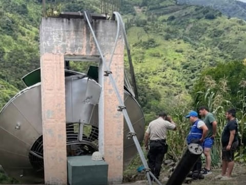 Dos personas fallecen en atractivo turístico en Baños de Agua Santa