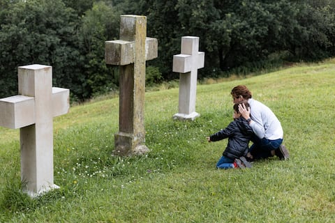 El hilo invisible: un adiós inesperado