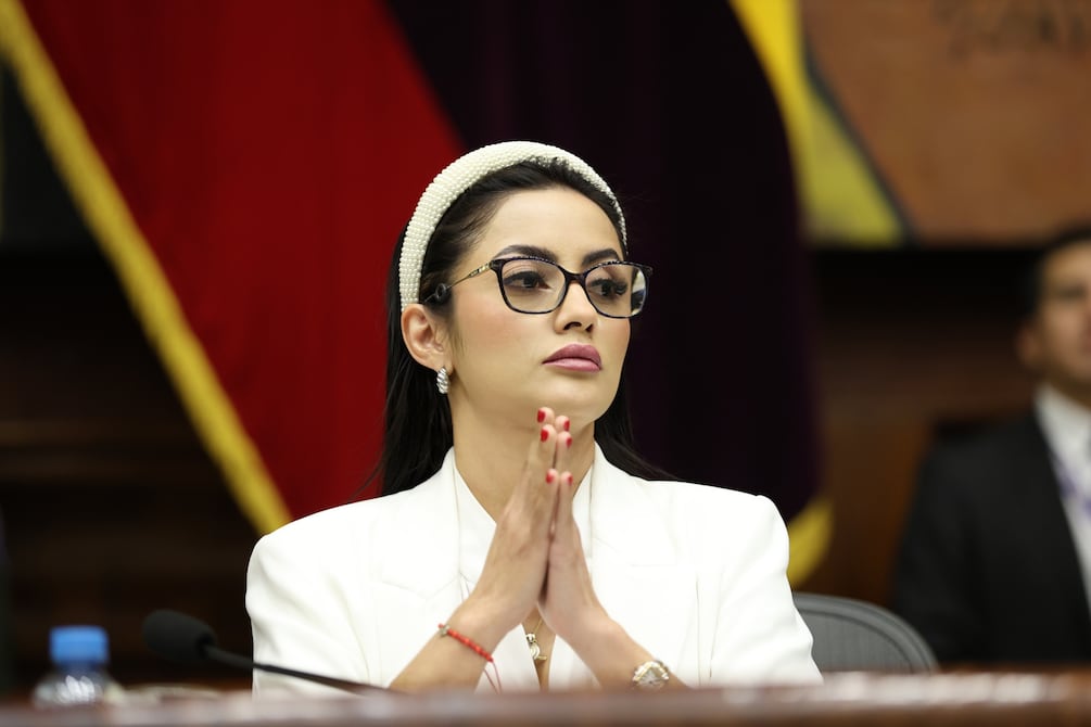 Asambleísta Viviana Veloz solicitó a Contraloría un examen especial a hospitales de Santo Domingo de los Tsáchilas