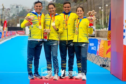 Ecuador se lleva el oro en el triatlón con relevos mixtos de los Juegos Bolivarianos