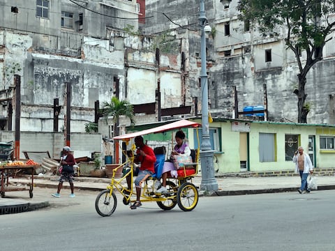 Donald Trump dice que habla con autoridades de Cuba y cree que llegará a un acuerdo
