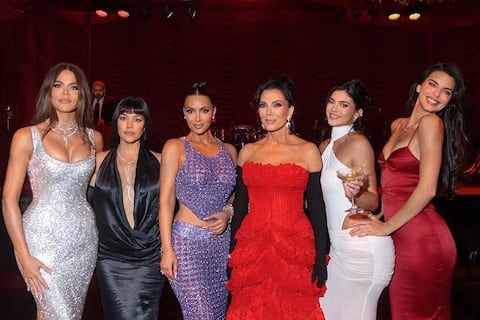 La fiesta de los 70 años de Kris Jenner en Beverly Hills termina con quejas vecinales por ruido
