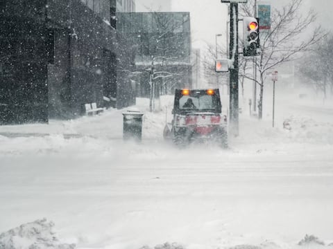 Nueva ley de tracción: si no preparas tu auto para el invierno te puedes ganar una multa de hasta 650 dólares