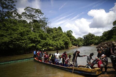 Así opera el Clan del Golfo contra los migrantes en la selva del Darién, ¿cuál fue el balance de 2023?